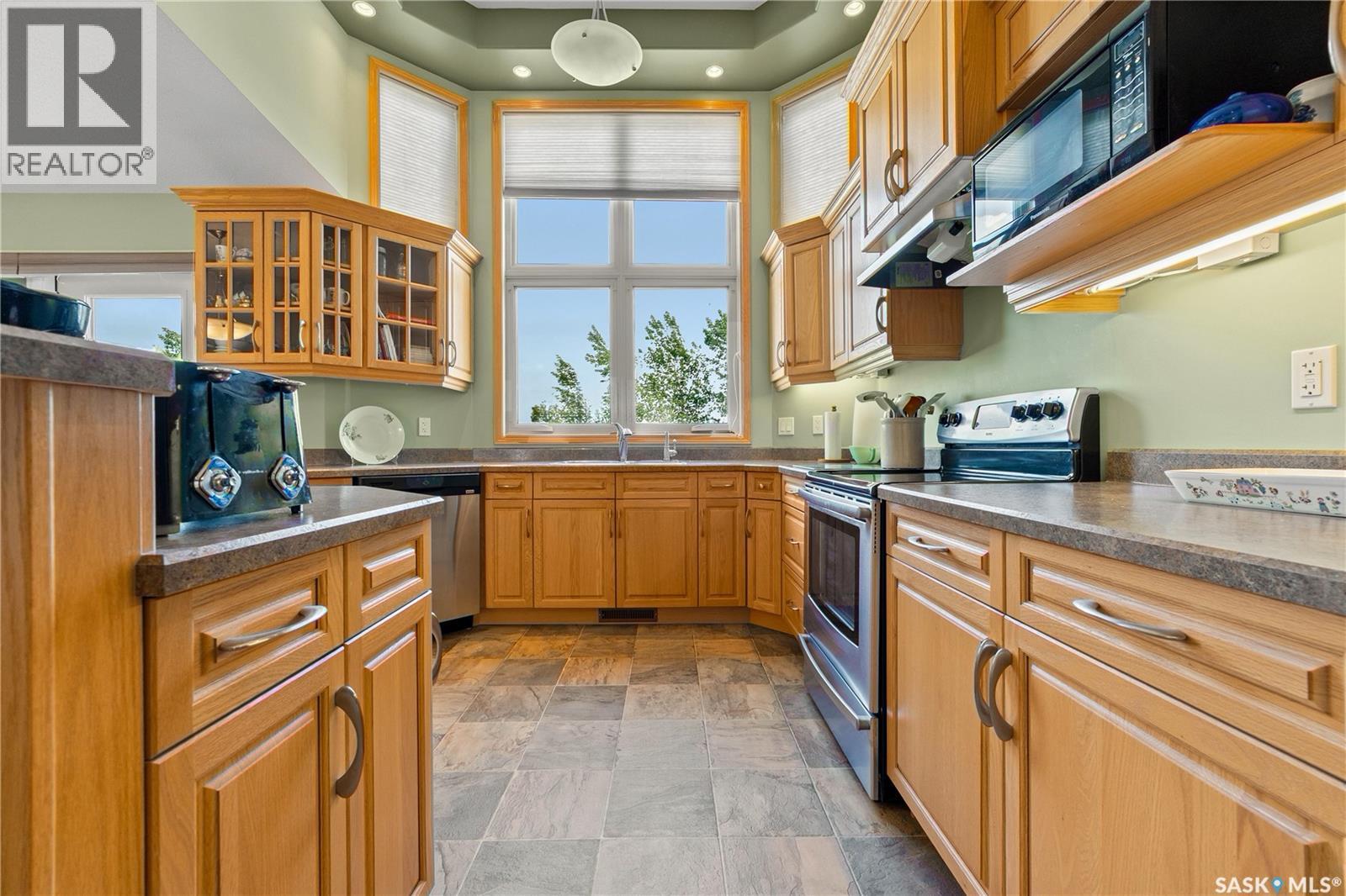 400 Lakeshore DRIVE - 22