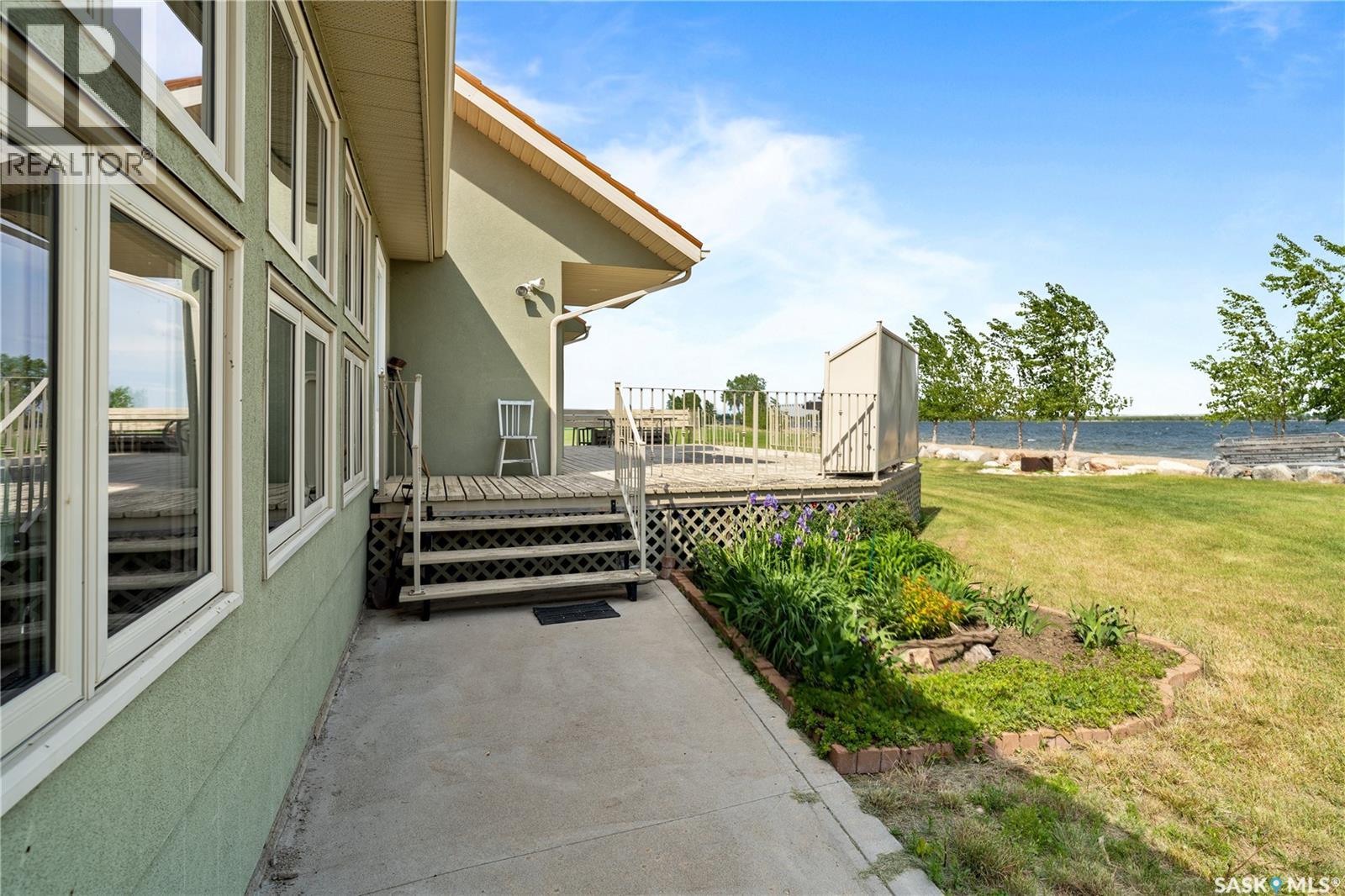400 Lakeshore DRIVE - 50