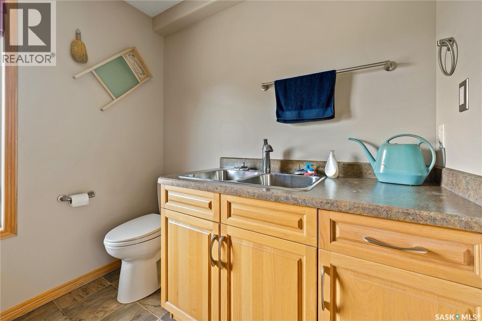 400 Lakeshore DRIVE - 16