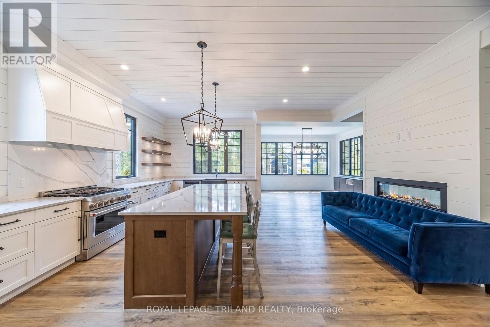 10195 RED PINE ROAD - 14