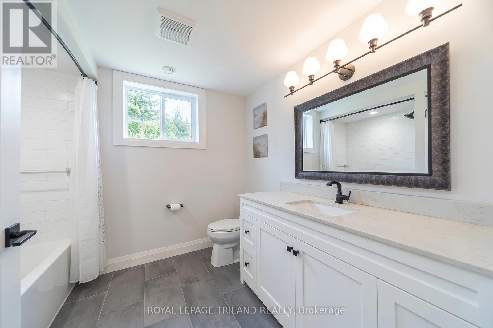 10195 RED PINE ROAD - 35