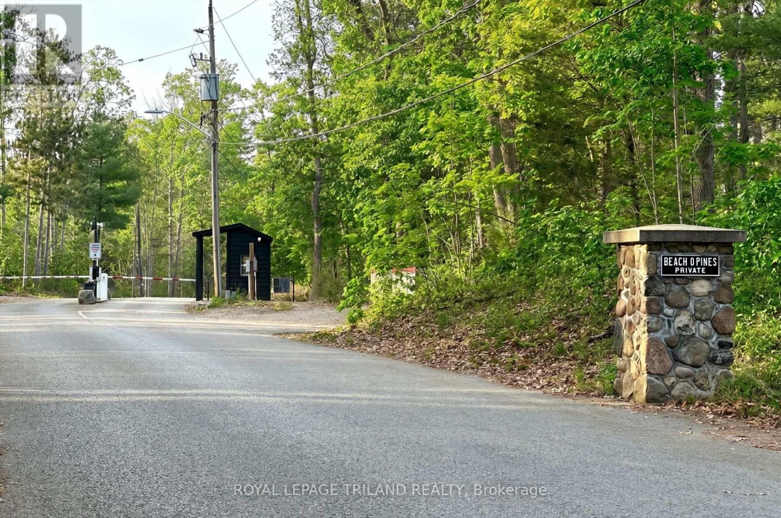 10195 RED PINE ROAD - 44
