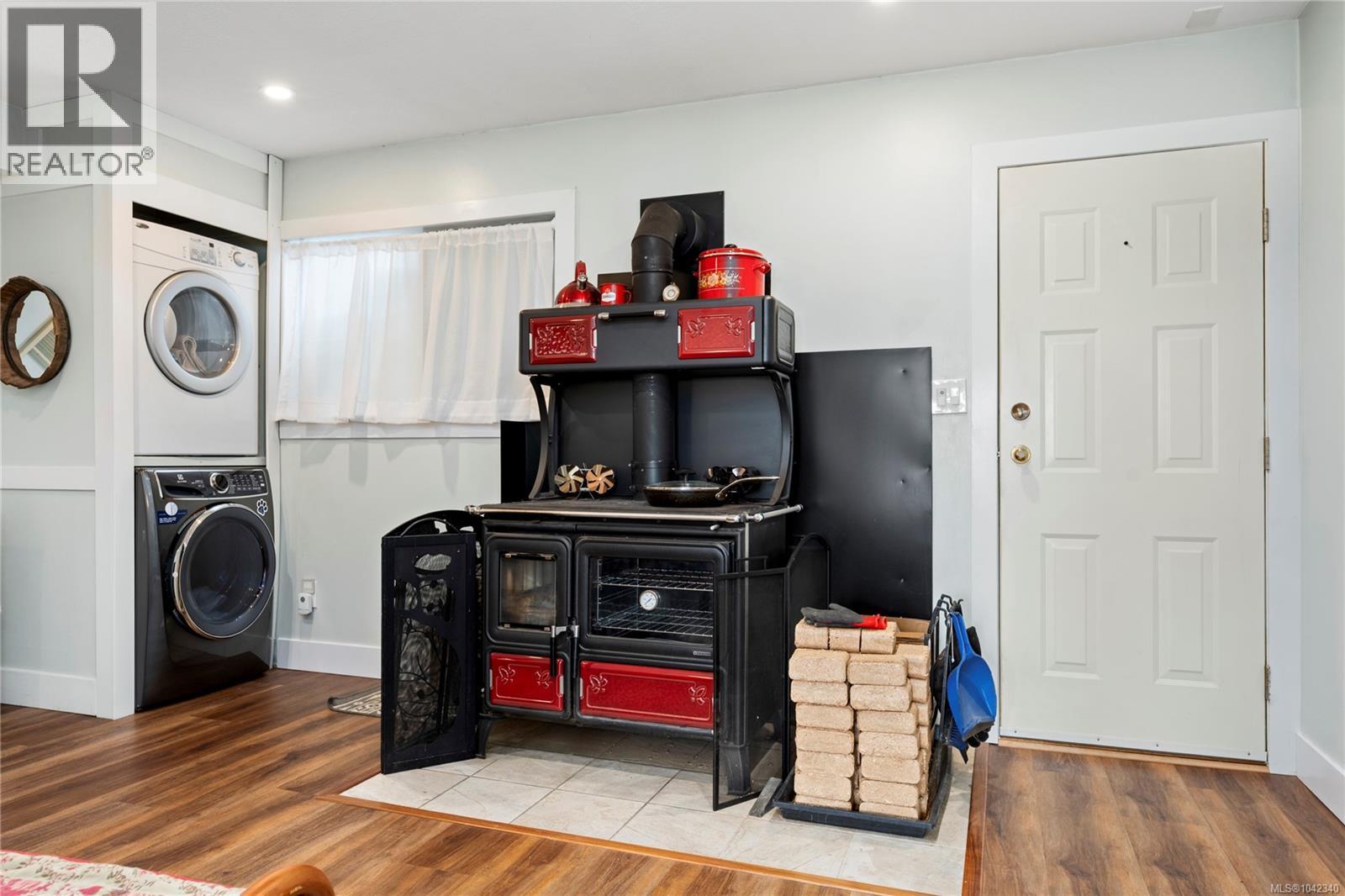 1671 Fawcett Rd - 50