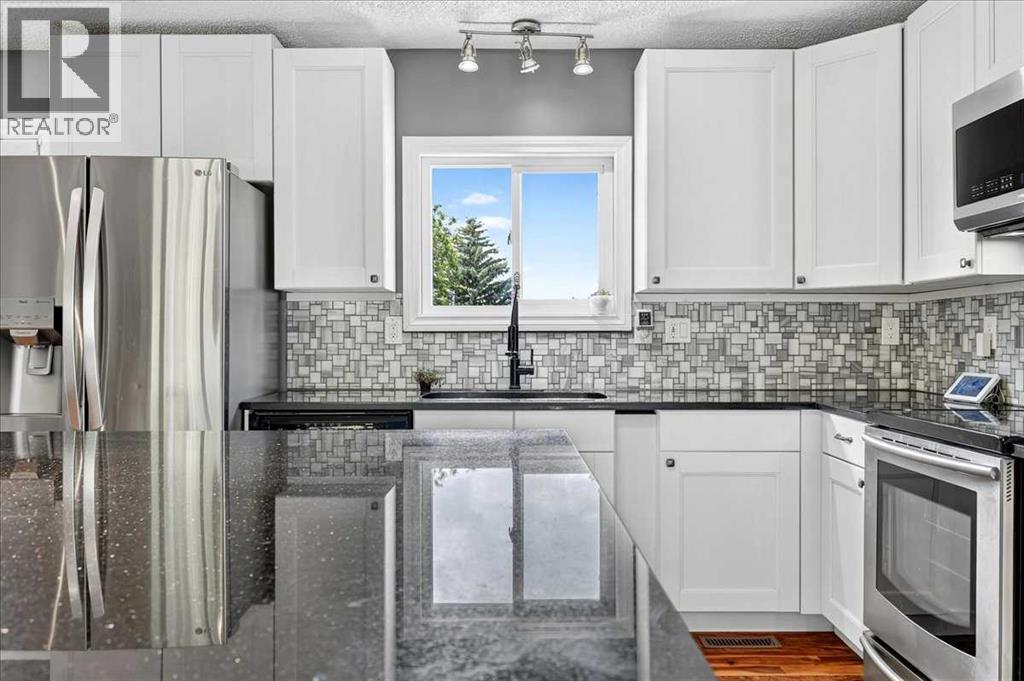 81 Ashwood Road SE - photo 5