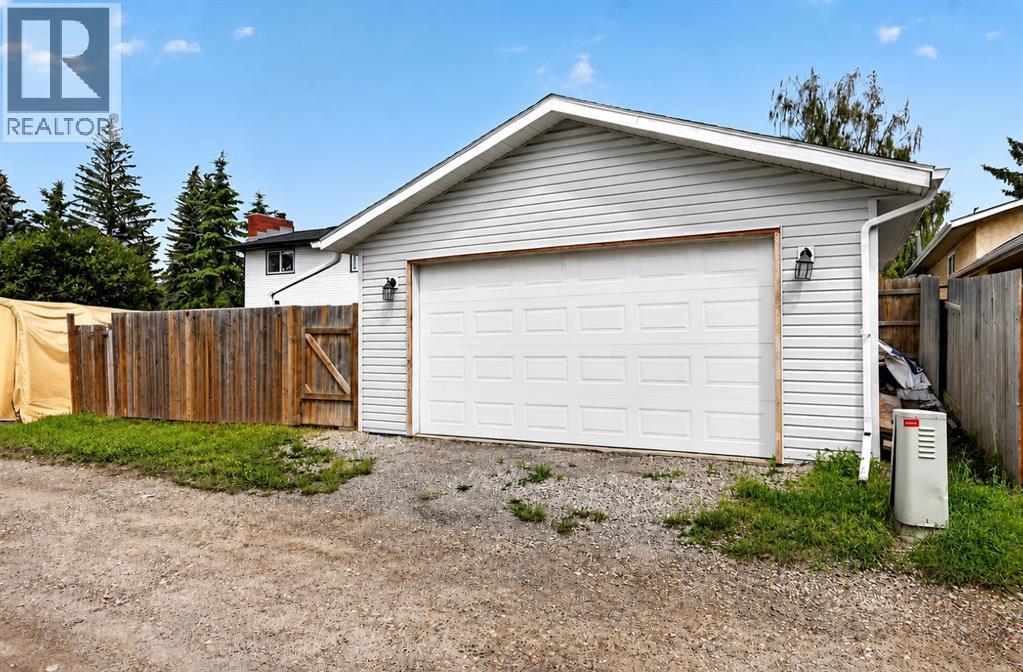 81 Ashwood Road SE — photo 44