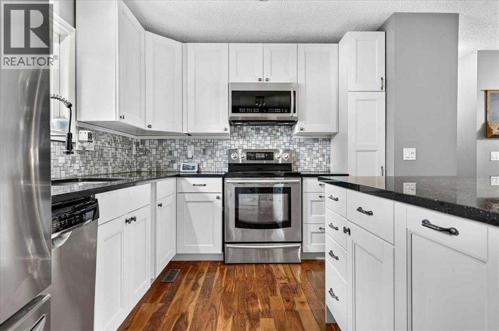 81 Ashwood Road SE — photo 9