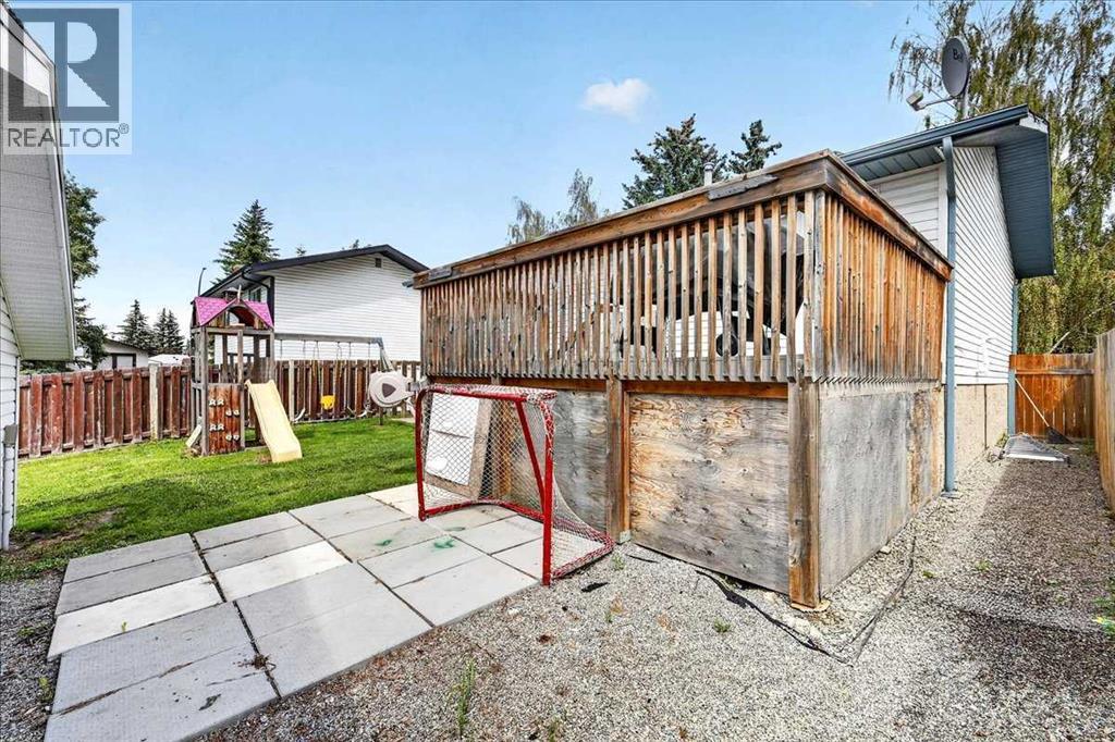 81 Ashwood Road SE — photo 42