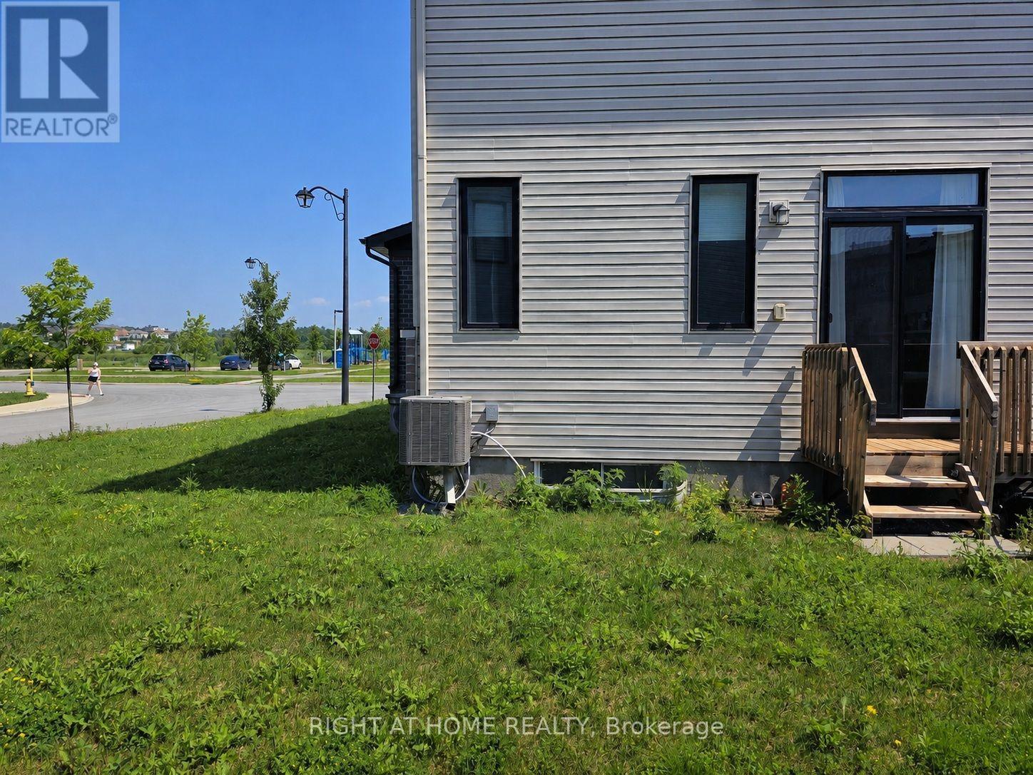 4 Bed, 4 Bath House for Rent in Ottawa – 242 CALVINGTON AVENUE, Ottawa – MLS# X13553768 - Image 24