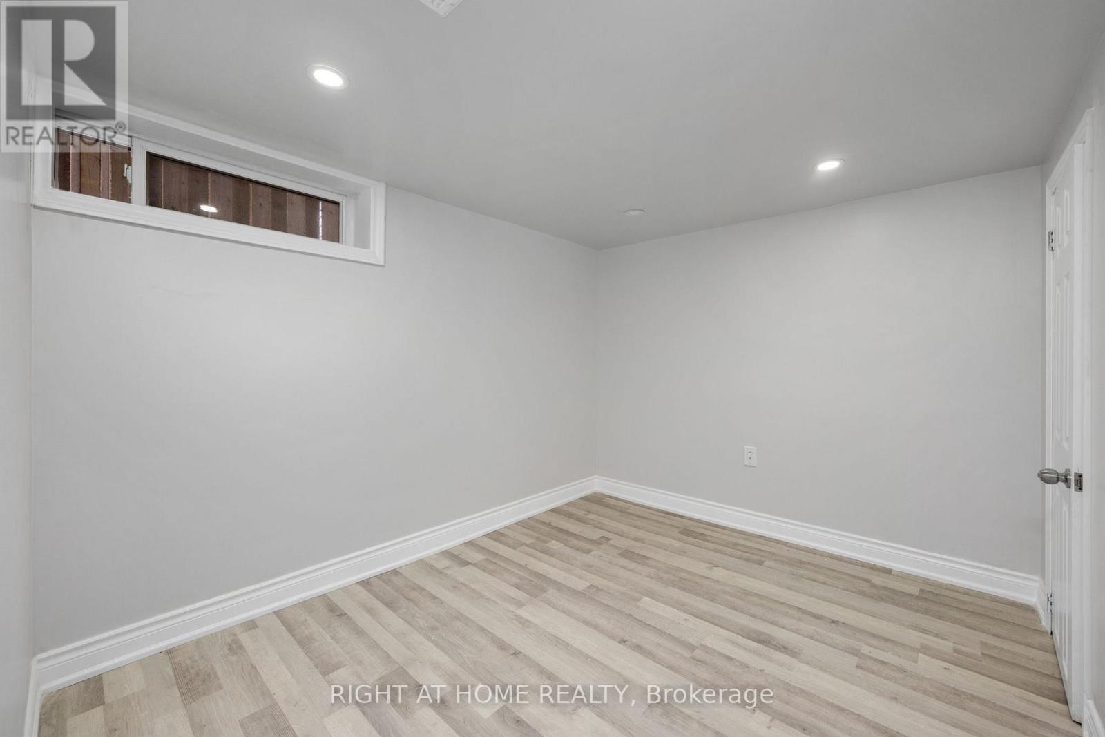 53 GAIETY DRIVE - 29