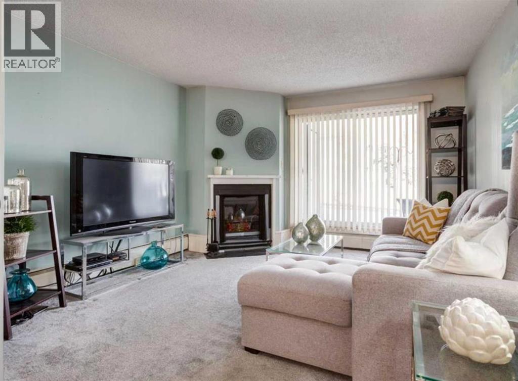 #4107 315 Southampton Drive SW - 4
