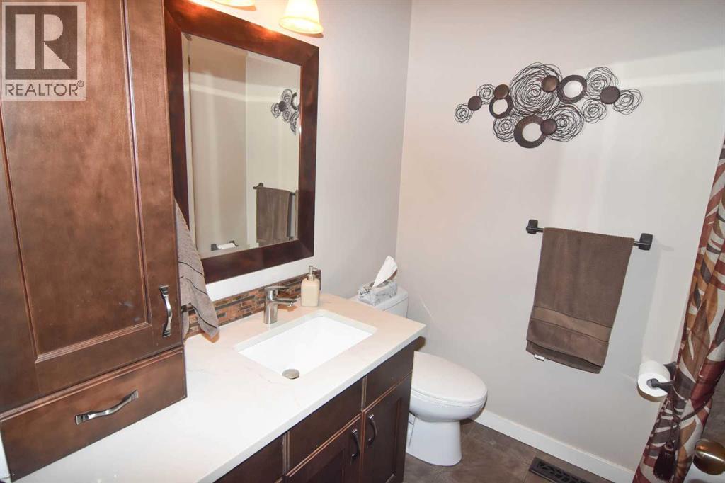 254 Maple Grove Crescent — photo 28