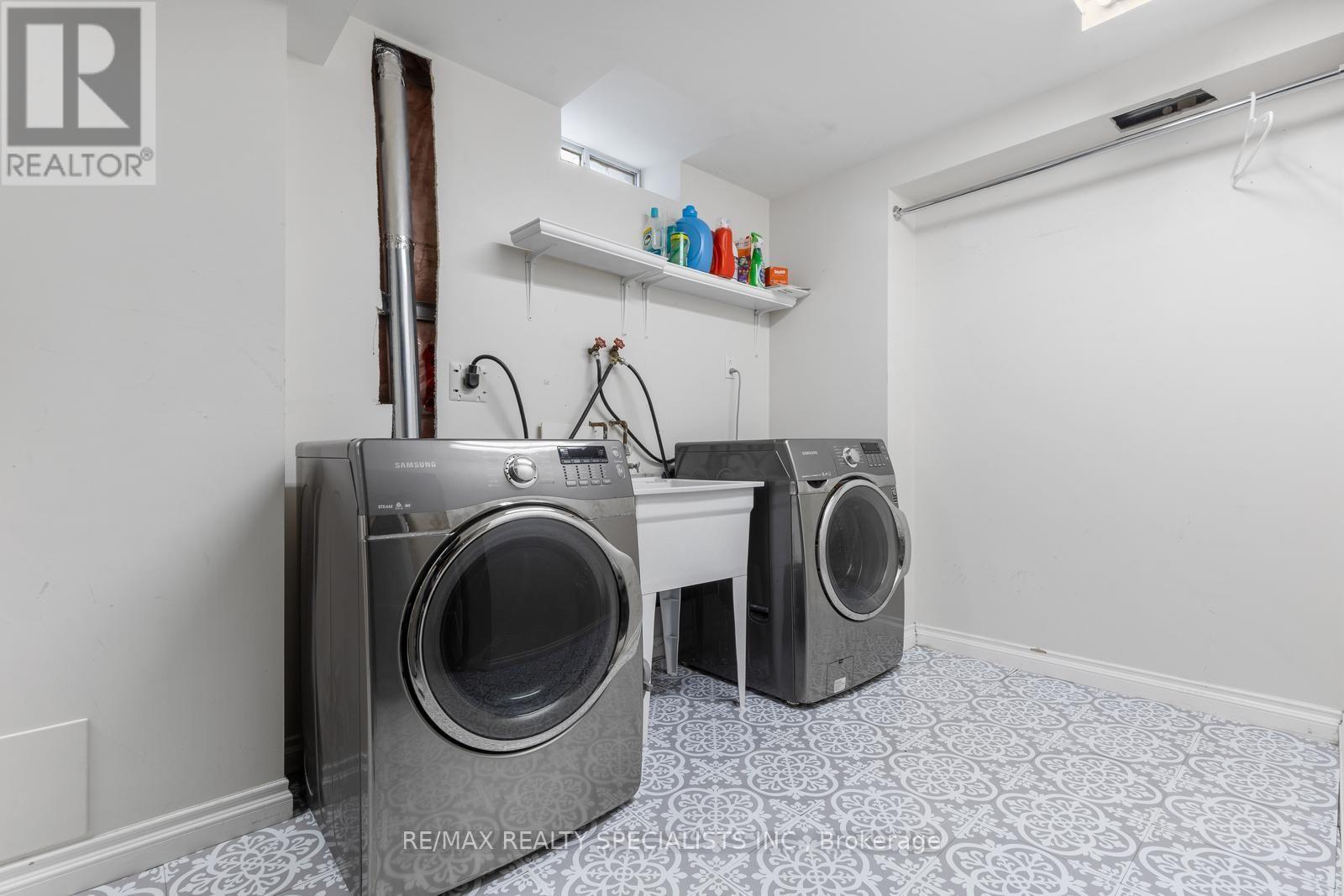 3879 PERIWINKLE CRESCENT - Image 32