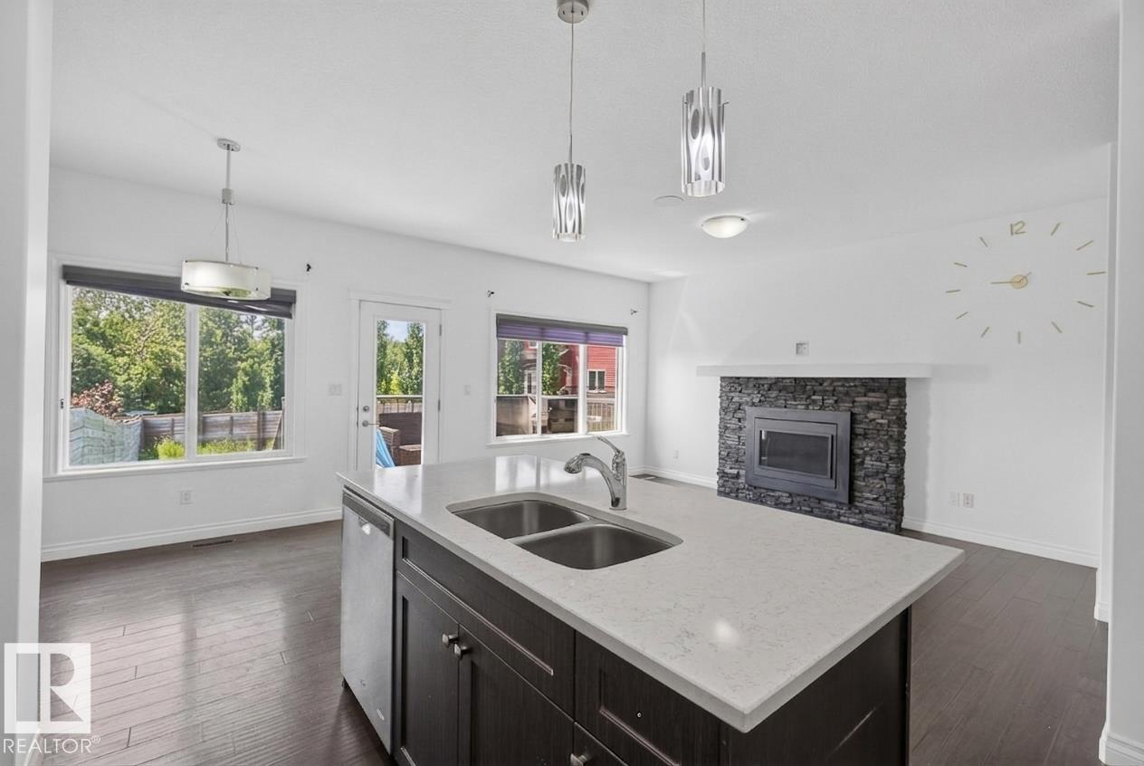 720 CHARLESWORTH WY SW - 13