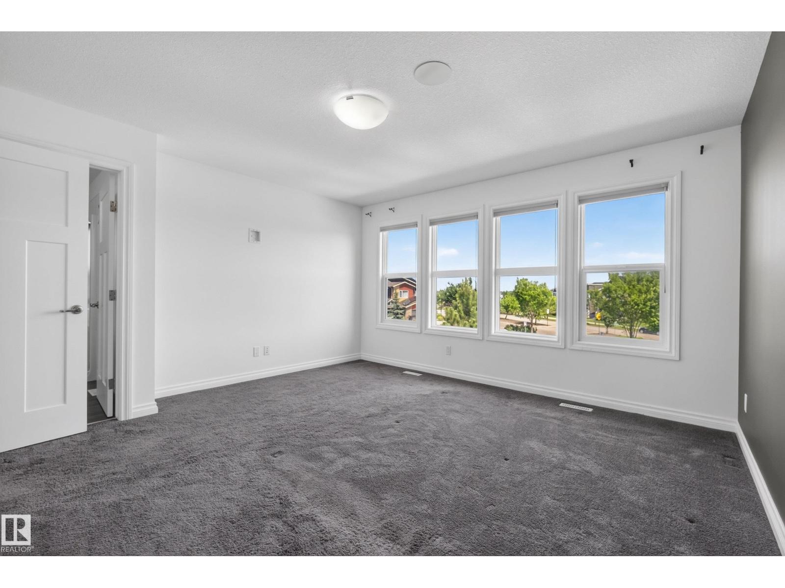 720 CHARLESWORTH WY SW - 23