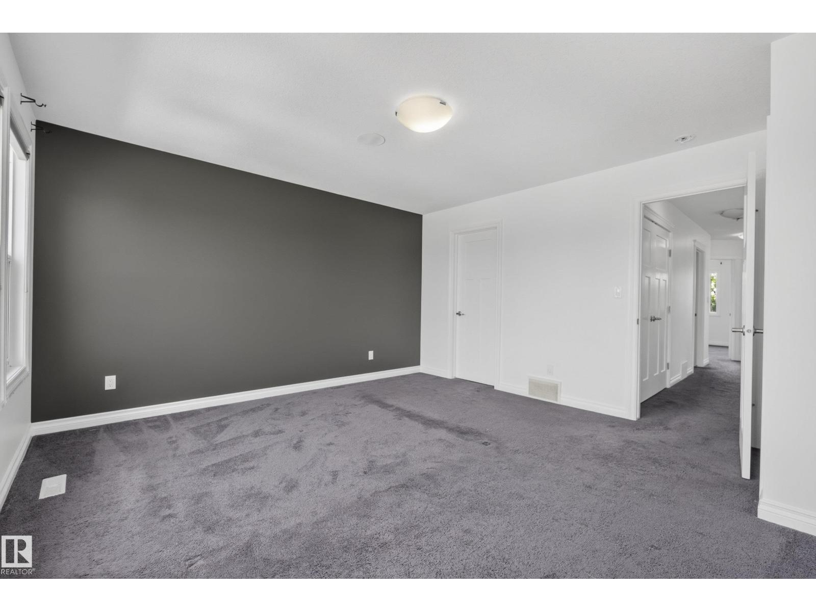 720 CHARLESWORTH WY SW - 24