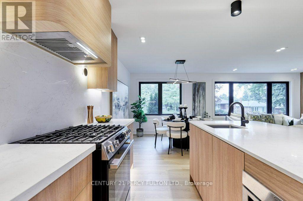 56 BROADLANDS BOULEVARD - Image 15
