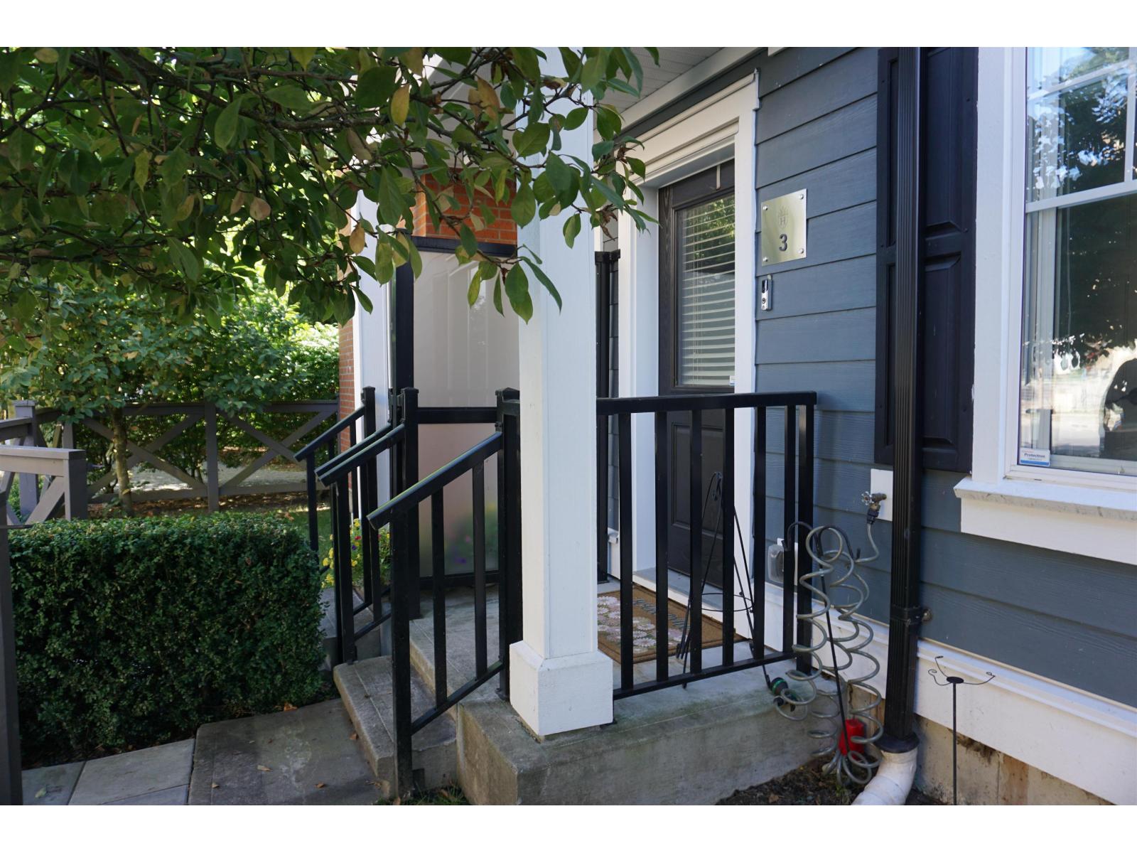 4 Bed, 3 Bath House for Sale in Surrey – 3 16458 23A AVENUE, Surrey – MLS# R3144361 - Image 2