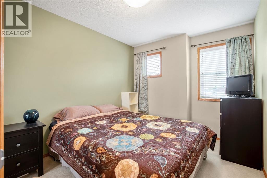 209 Strathcona Circle - 18