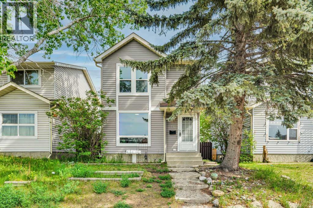 74 Castledale Way NE - 1