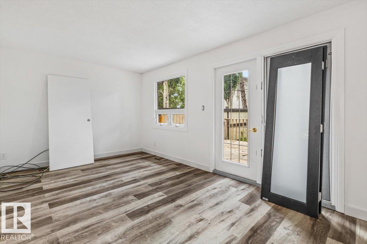 2135 141 AV NW - 10