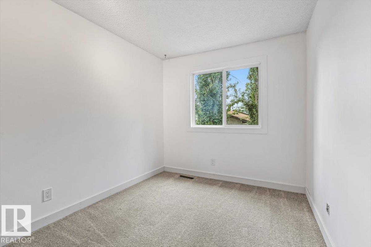 2135 141 AV NW - 13