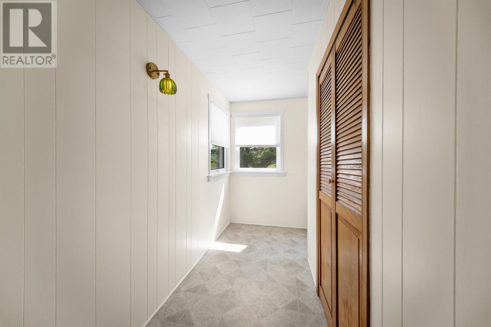 99 Westview Drive - 17