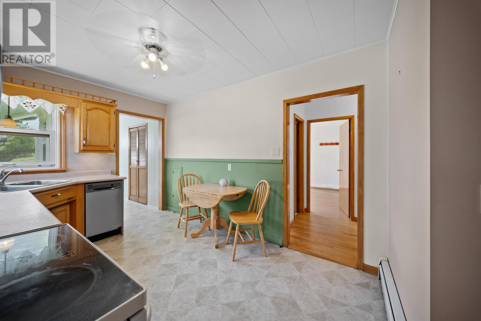 99 Westview Drive - 3