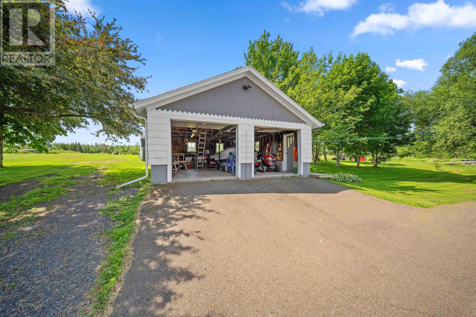 99 Westview Drive - 32