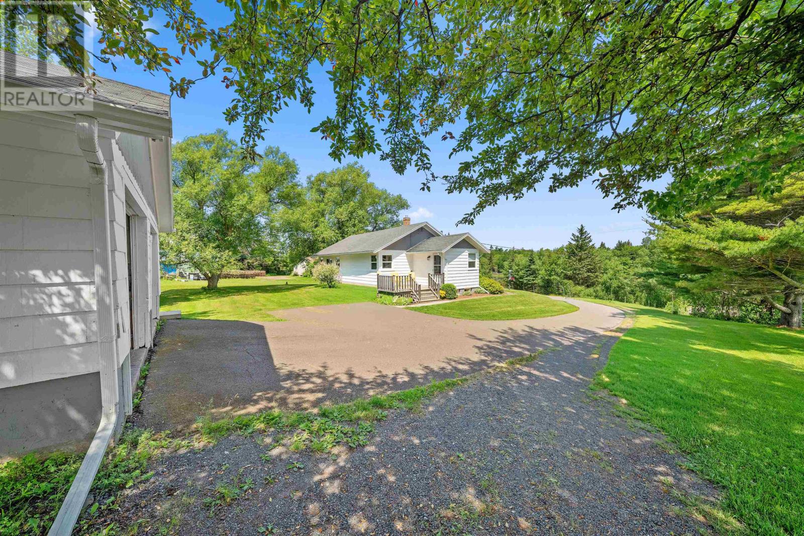 99 Westview Drive - 46