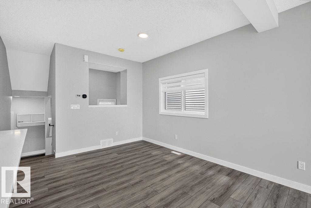 310 BRAE WY - 10