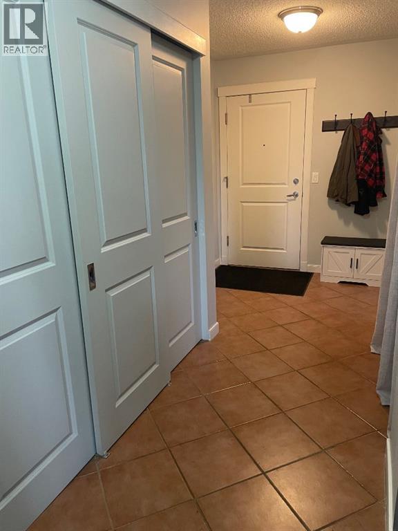 #320 2233 34 Avenue SW - 27