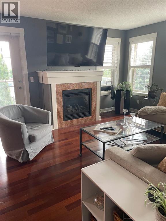 #320 2233 34 Avenue SW - 20