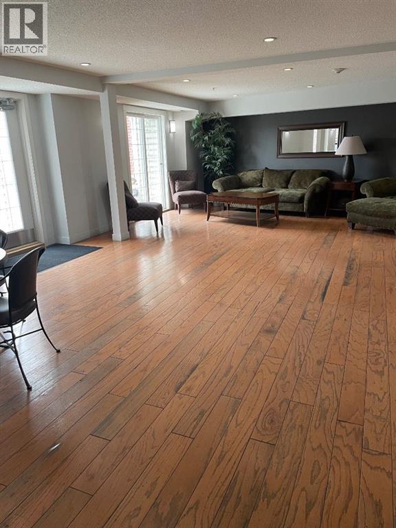 #320 2233 34 Avenue SW - 37