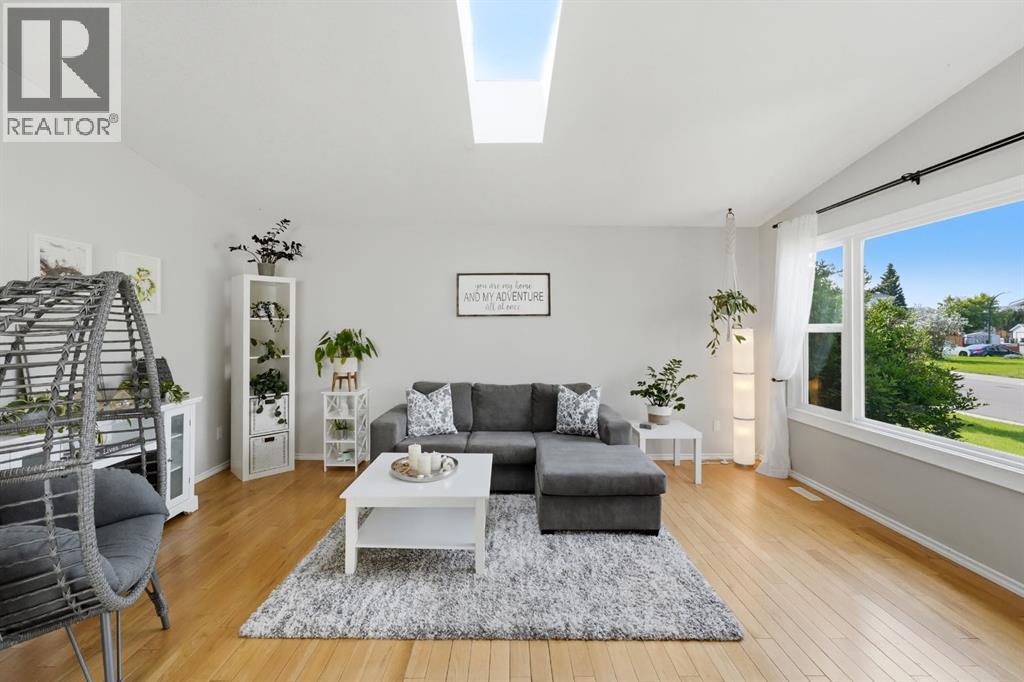 5 Everitt Crescent - 14
