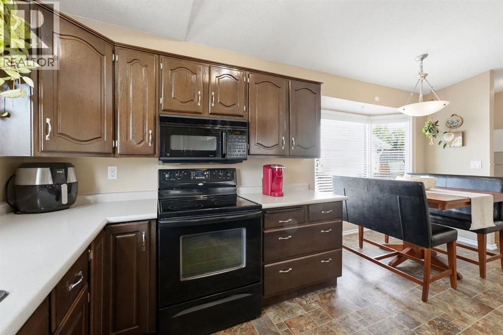 5 Everitt Crescent - 19