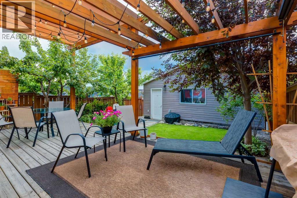 181 Tuscany Valley Green NW — photo 33
