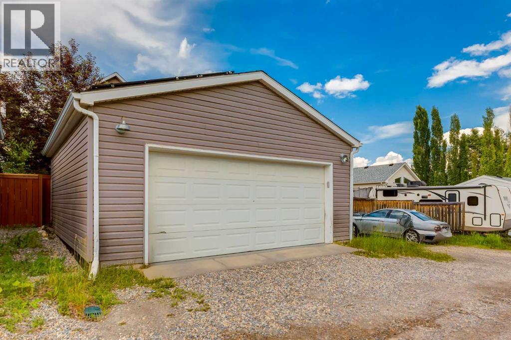 181 Tuscany Valley Green NW — photo 39