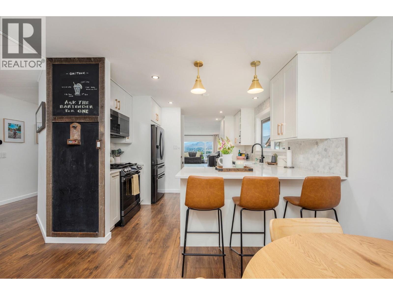 2607 26 Street - 13