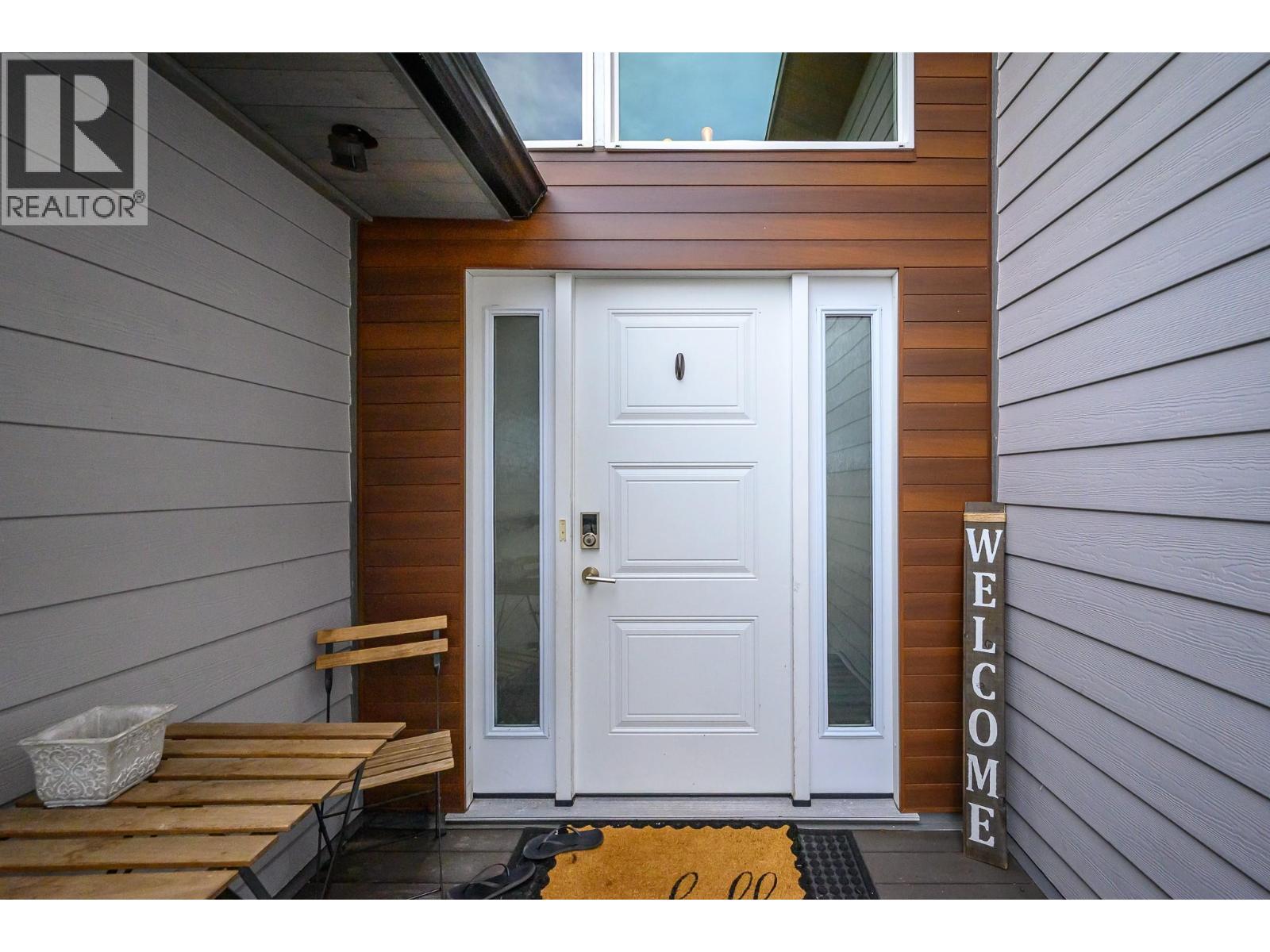 2607 26 Street - 3