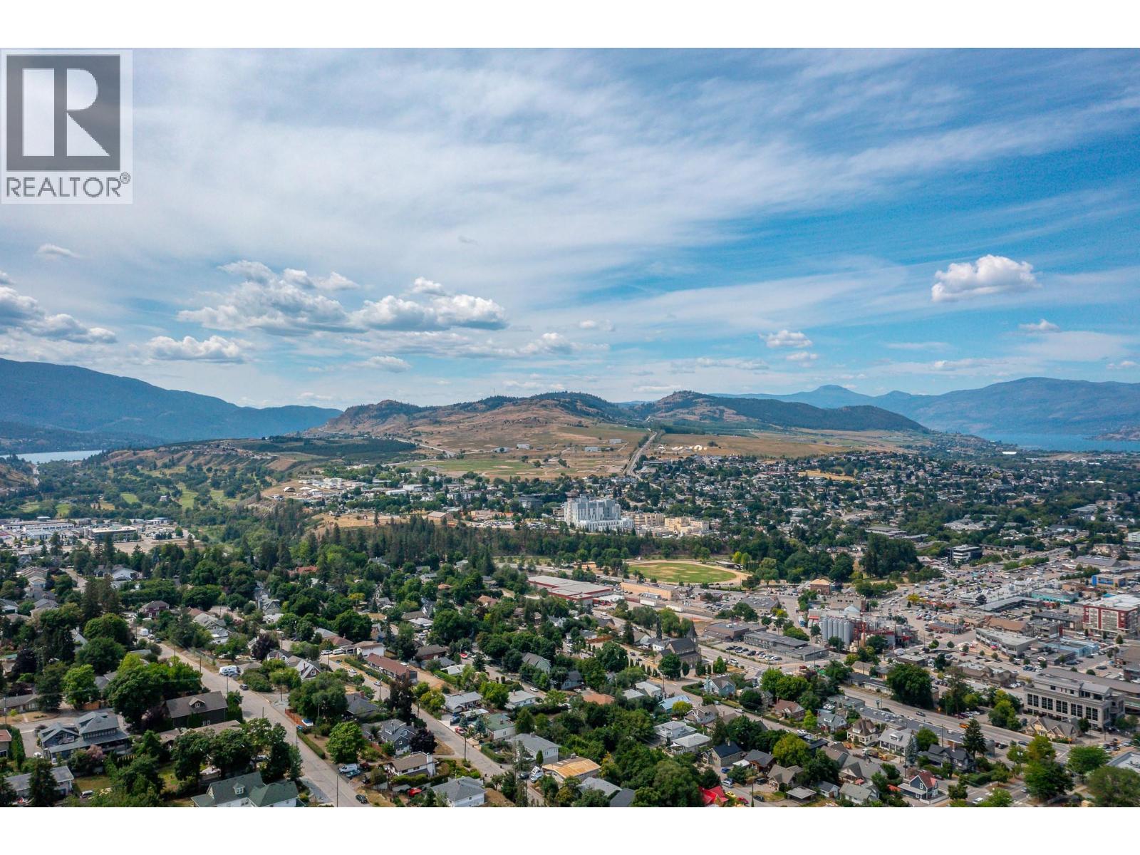 2607 26 Street - 47