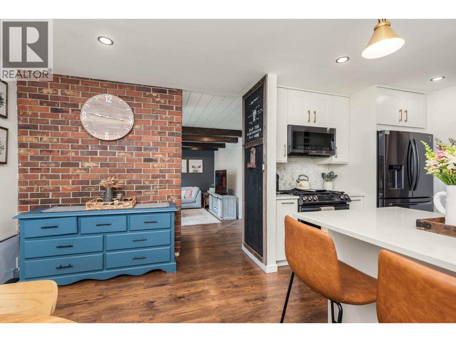2607 26 Street - 14
