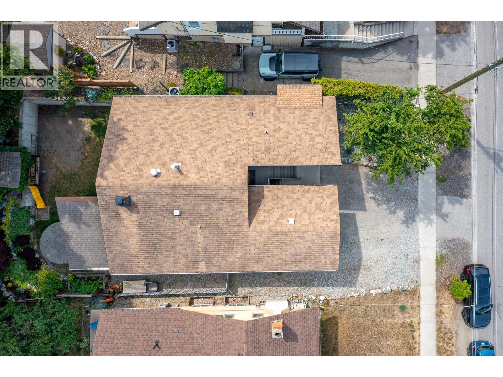 2607 26 Street - 44