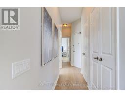 1907 - 1121 Bay Street, Toronto, ON M5S3L9 Photo 18