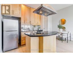 1907 - 1121 Bay Street, Toronto, ON M5S3L9 Photo 17