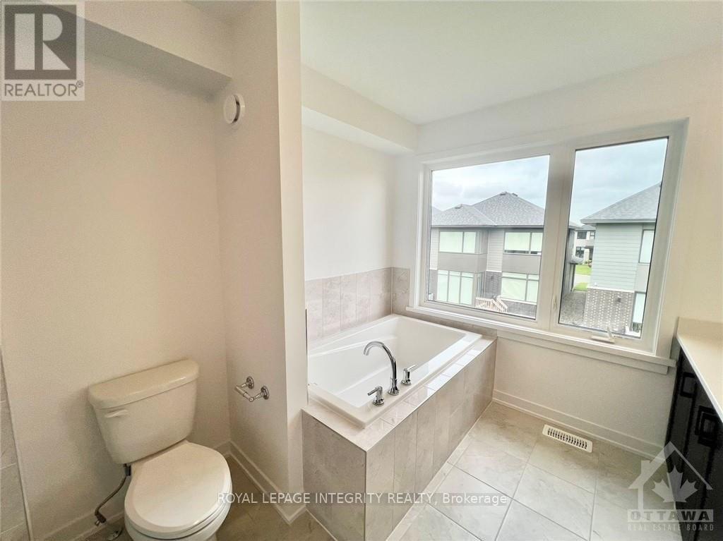 1000 ACOUSTIC WAY, Ottawa. Luxury613. By Peter Sagos - Image 19