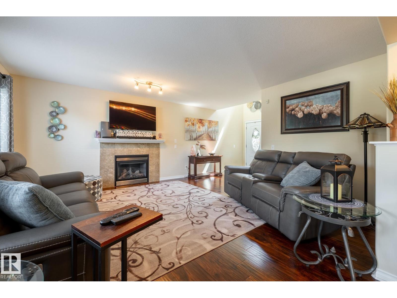 5820 7 AV SW SW - 12