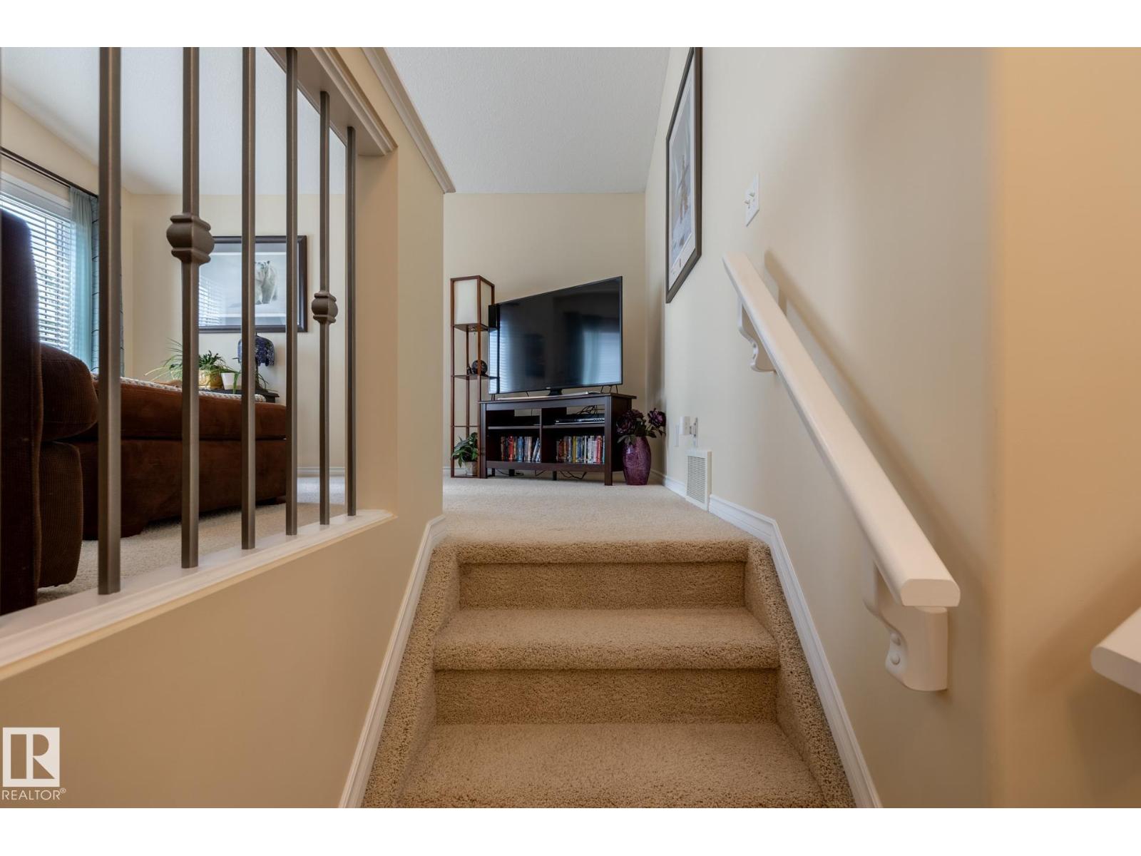 5820 7 AV SW SW - 22