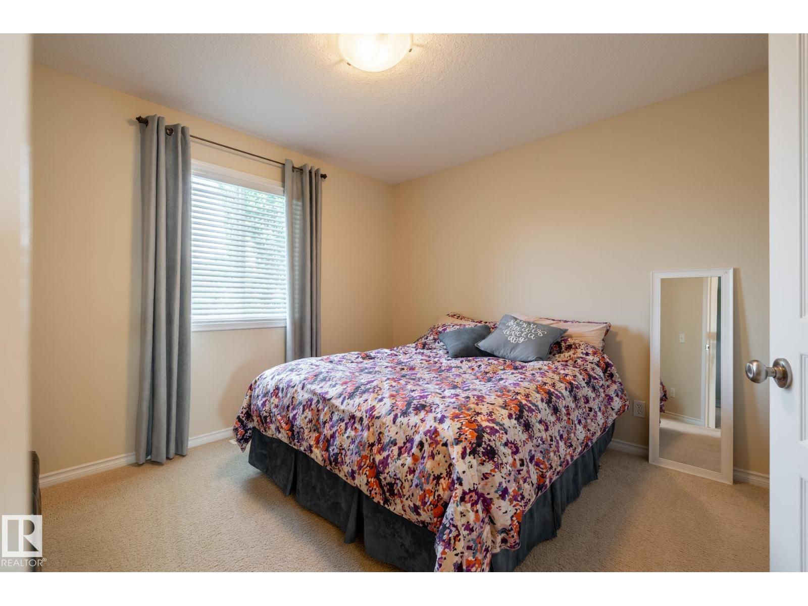 5820 7 AV SW SW - 34