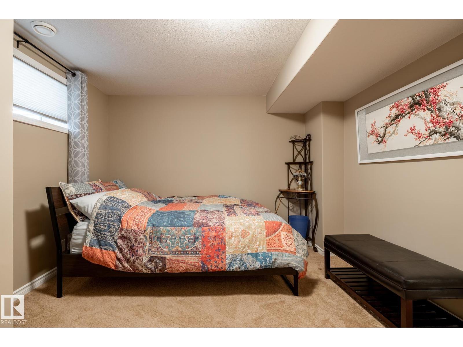 5820 7 AV SW SW - 46