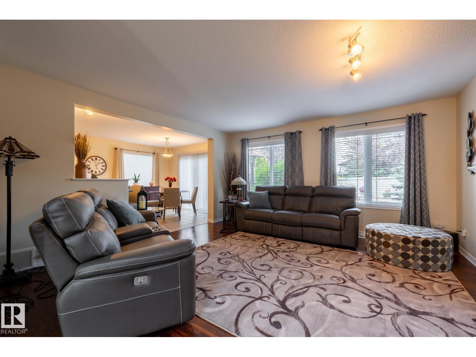 5820 7 AV SW SW - 9